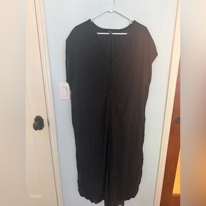 GAP black shirt dress with pockets